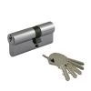 lichinka_assimetr_LU_hrom.png1