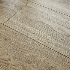 Ламинат 34кл Floorwood Paradigma 8209 дуб асти 1220*198*12 с фаской /2,174м2/