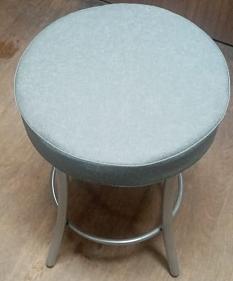 Стул-табурет Премиум Пуф серый крокодил с каркасом светлый мусс