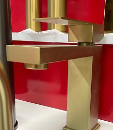 Смеситель Dominion тюльпан TP1072-BZG матовое золото